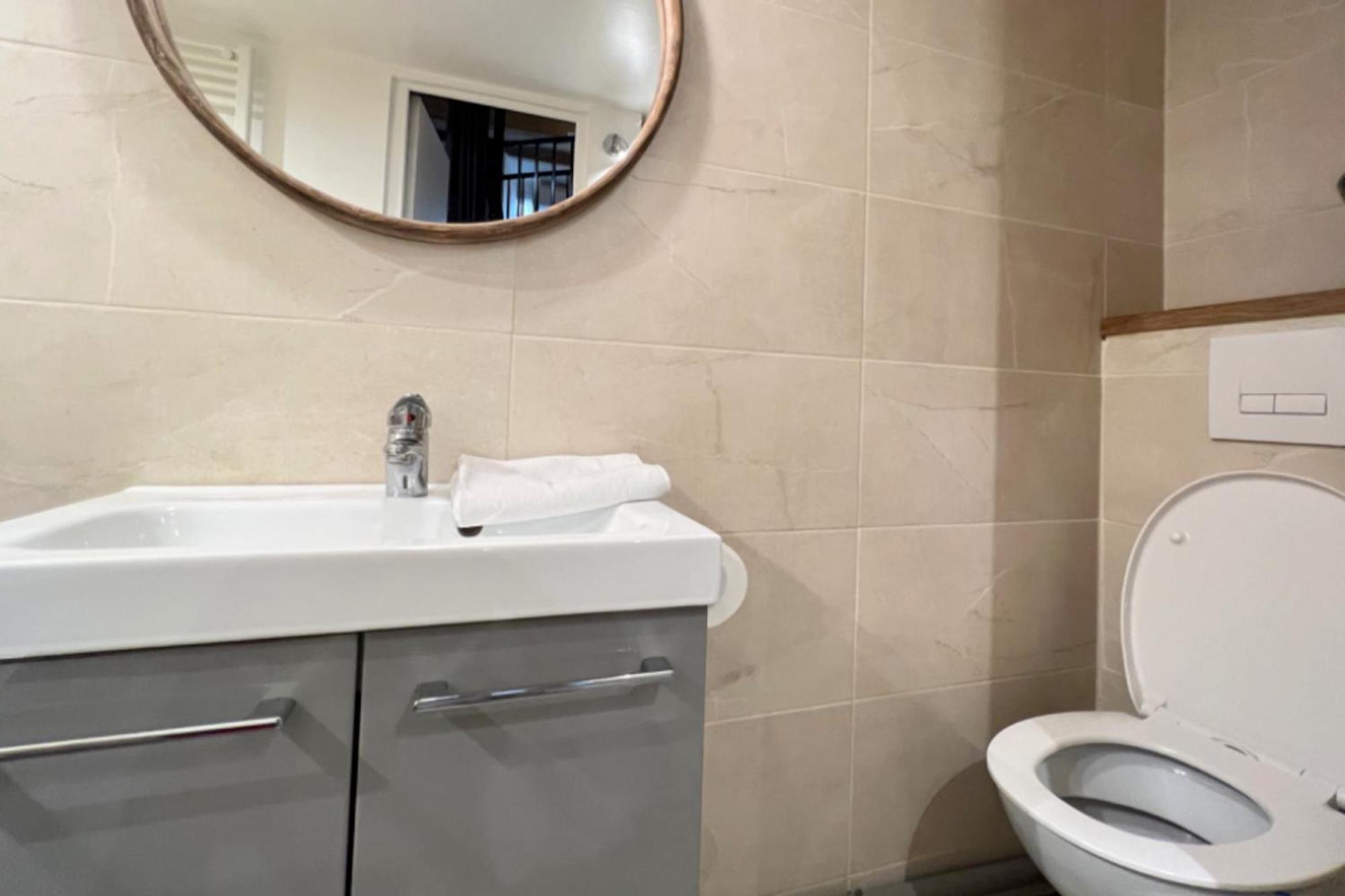 Le Nid Douillet - Vieux Port Apartment Marseille Bagian luar foto